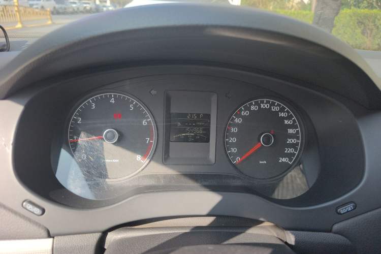 Used Volkswagen Sagitar 2012 1.6L Automatic Comfort Edition
