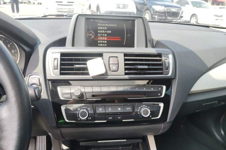 Used BMW 2 Series 2015 218i Audio And AC Panel