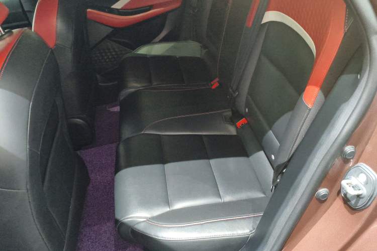 Used MG 5 2021 Revised Version 180 DVVT CVT Youth Luxury Edition Left Rear Seat