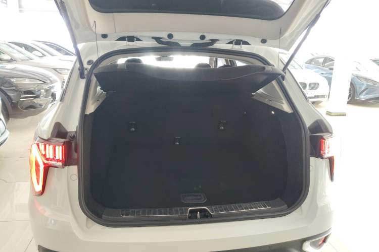 Used Lynk & Co 01 2018 2.0T Two-Wheel-Drive + Version