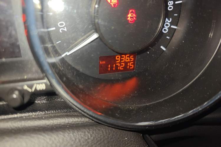 Used Peugeot 3008 2013 2.0L Automatic Trend Edition