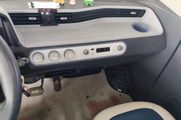 Used Wuling Hongguang MINIEV 2021 Macaron Fashion Edition Lithium-Ion Battery