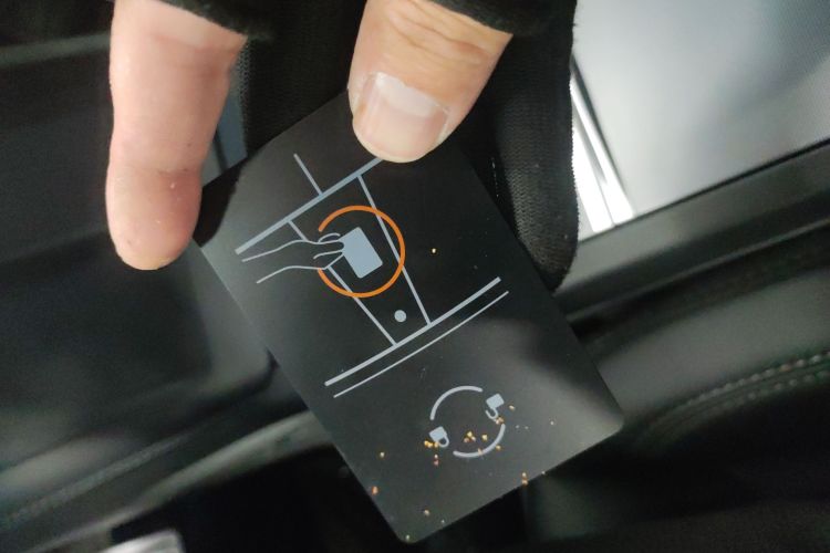 Used Tesla Model Y 2025 Rear-Wheel-Drive Version Interior 1