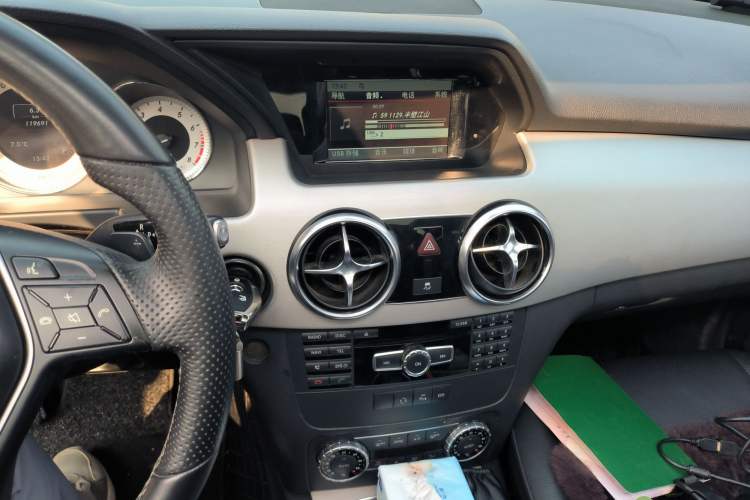 Used Mercedes-Benz GLK-Class 2014 GLK 260 4MATIC Dynamic Model
