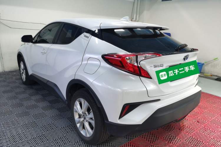 Used Toyota IZOA 2021 Dual-Motor 2.0L Yixiang Edition