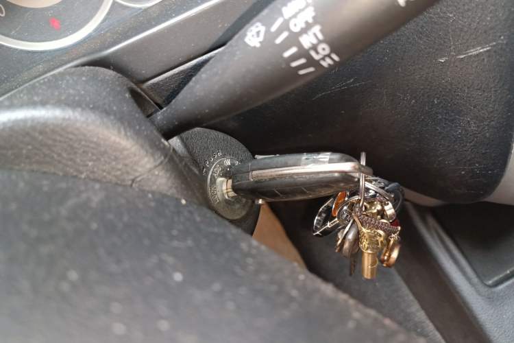 Used FAW Senya S80 2011 1.5L Manual 7-Seater Comfort Edition Vehicle Key