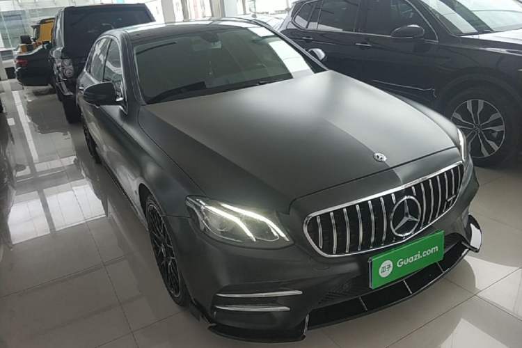 Used Mercedes-Benz E-Class 2019 E 300 L Sporty and Stylish Model
