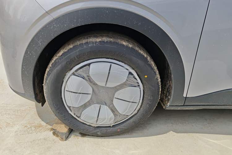 Used Geely Galaxy Geome 2026 Model 310km Youth Edition Exterior 4