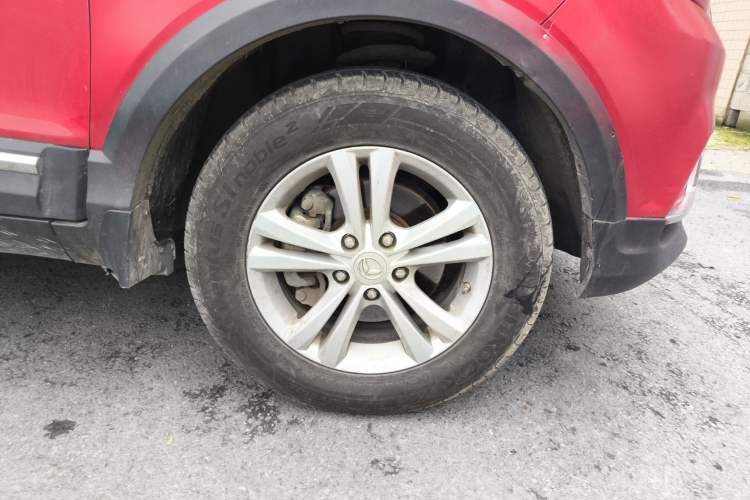 Used HYOSOW S3 2016 S3L 1.5L Manual Prestige Edition Right Front Wheel Hub