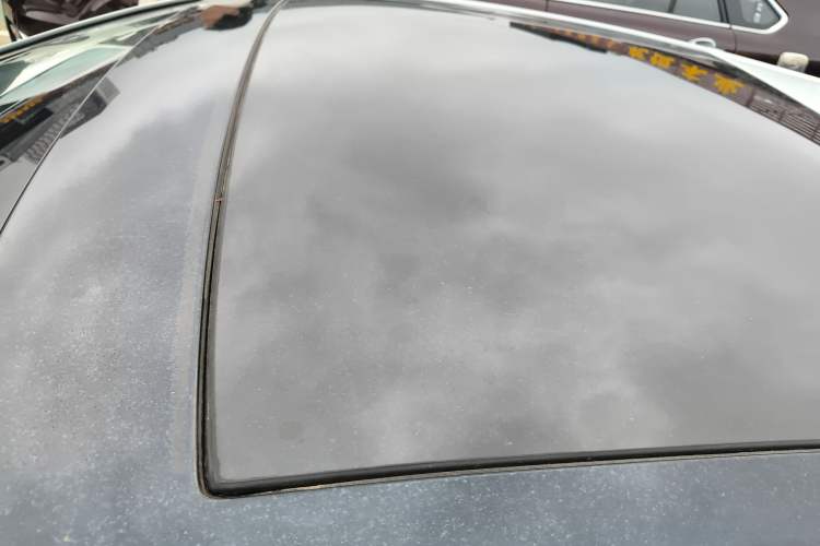 Used Volkswagen Golf 2018 230TSI Automatic Comfort Model Roof