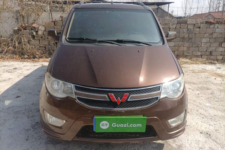 Used Wuling Hongguang 2014 1.5L S Standard Version
