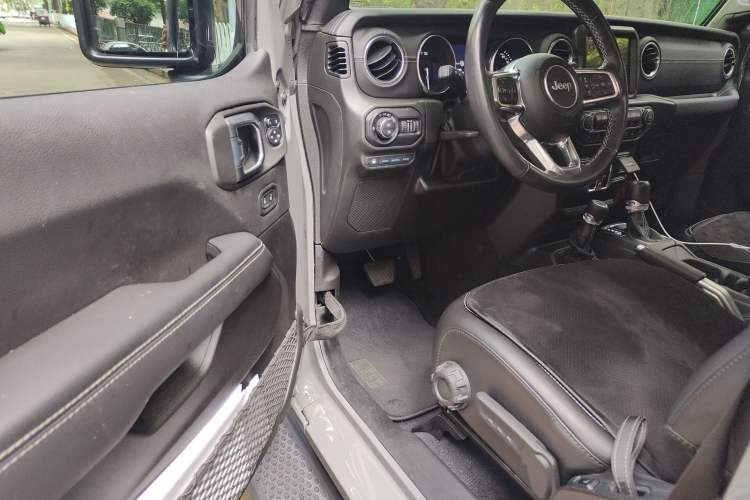 Used Jeep Wrangler New Energy 2021 Four-Door 2.0T 4xe Sahara
