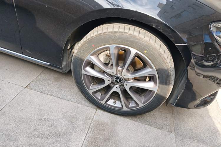 Used Mercedes-Benz E-Class 2019 E 260 L