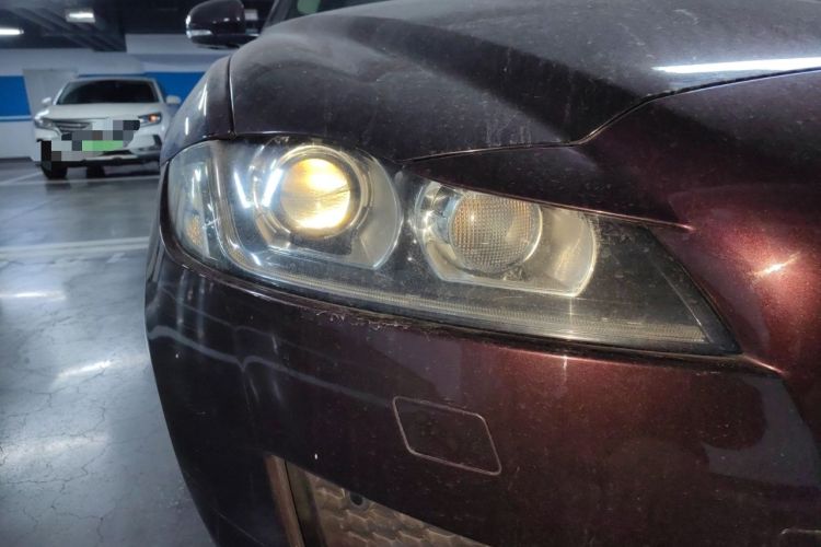 Used Jaguar XFL 2017 XFL 2.0T 200PS Luxury Edition Right Front Headlight