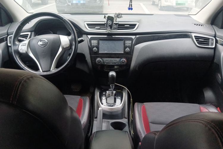 Used Nissan Qashqai 2017 2.0L CVT Elite Edition China V Standard Center Console