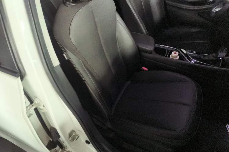 Used Buick Verano 2023 Pro Enjoyment Edition Right Front Seat