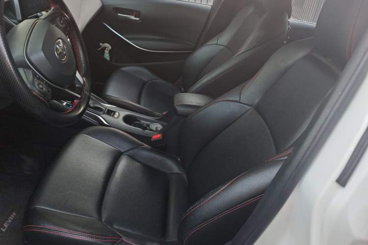 Used Toyota Levin 2019 Dual-Engine 1.8H E-CVT Luxury Edition China V Standard Left Front Seat