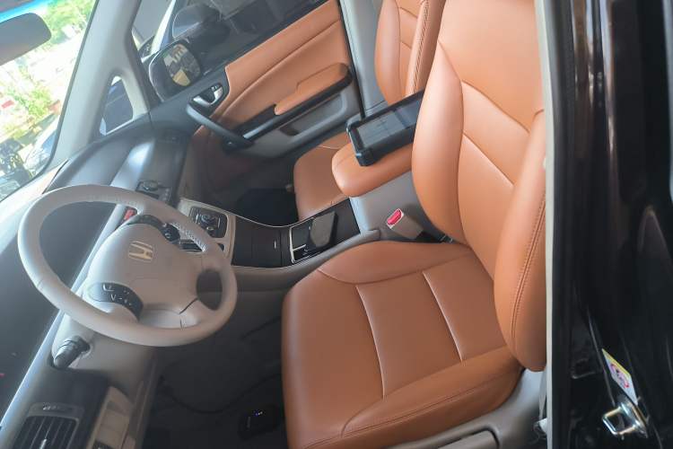 Used Honda Elysion 2012 2.4L VTi Luxury Edition
