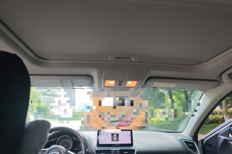 Used Mazda 3 Axela 2017 Sedan 1.5L Automatic Luxury Model Emission Standard China V Headliner