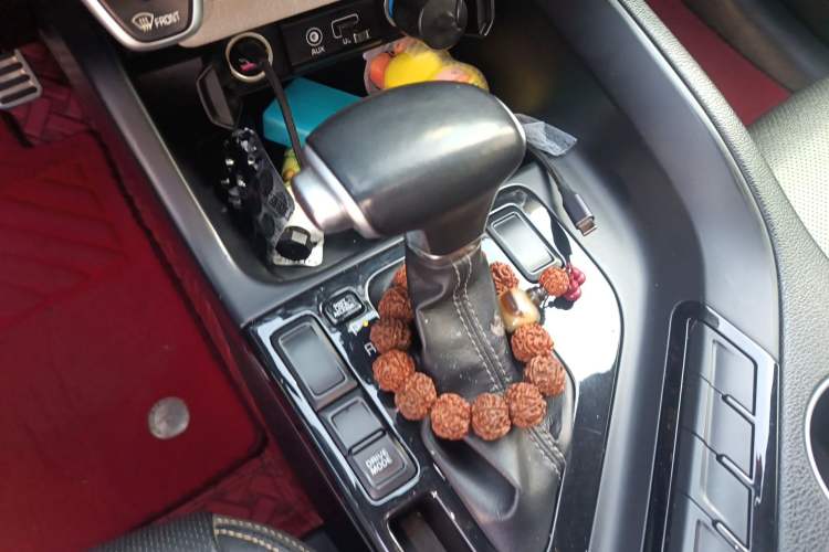 Used Kia KX7 2017 2.0T Automatic Two-Wheel Drive GLS 7-Seater