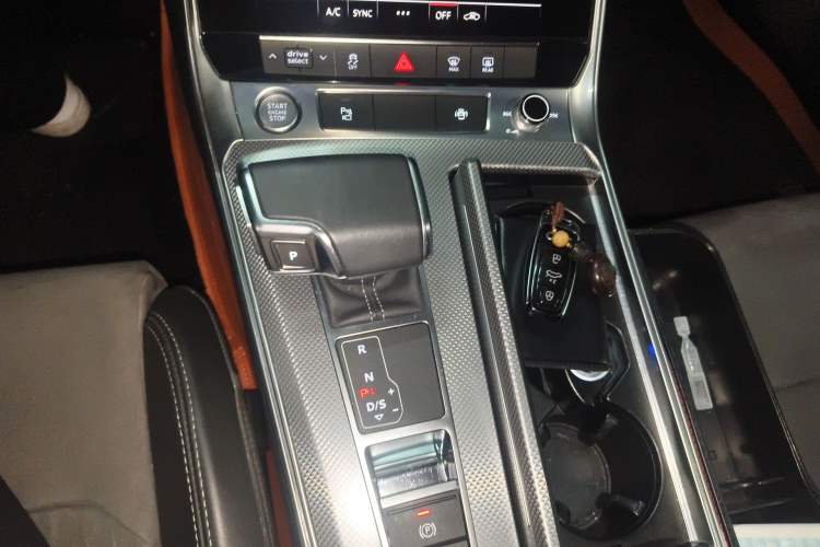Used Audi A6L 2019 45 TFSI quattro Prestige Dynamic Edition Gear Lever