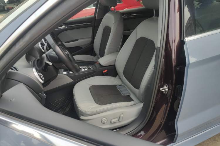 Used Audi A3 2017 Limousine 35 TFSI Fashion Model
