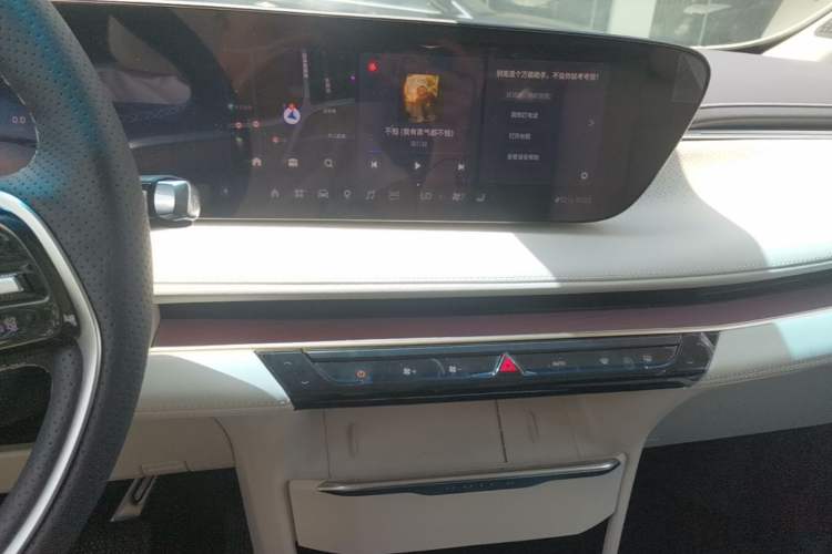 Used Buick GL8 2026 Model Lu Zun Luxury Edition