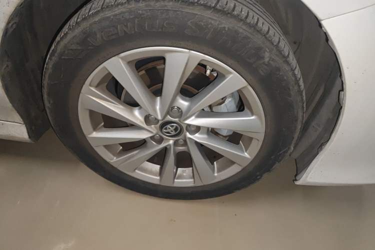 Used Toyota Camry 2021 2.0G Luxury Edition
