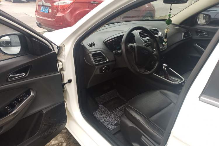 Used Ford Escort 2017 Happiness Edition 1.5L Automatic Fashion Version