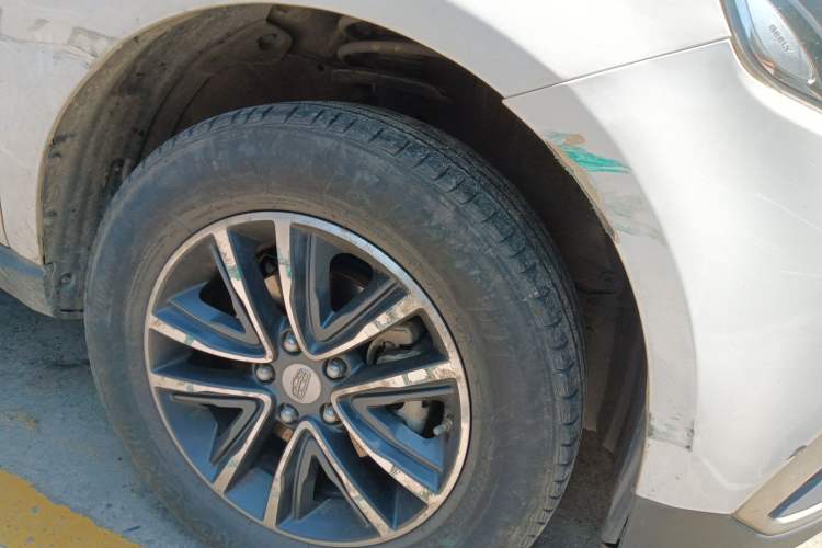 Used Geely Auto Vision X6 2018 1.4T CVT 4G Connected Luxury Version