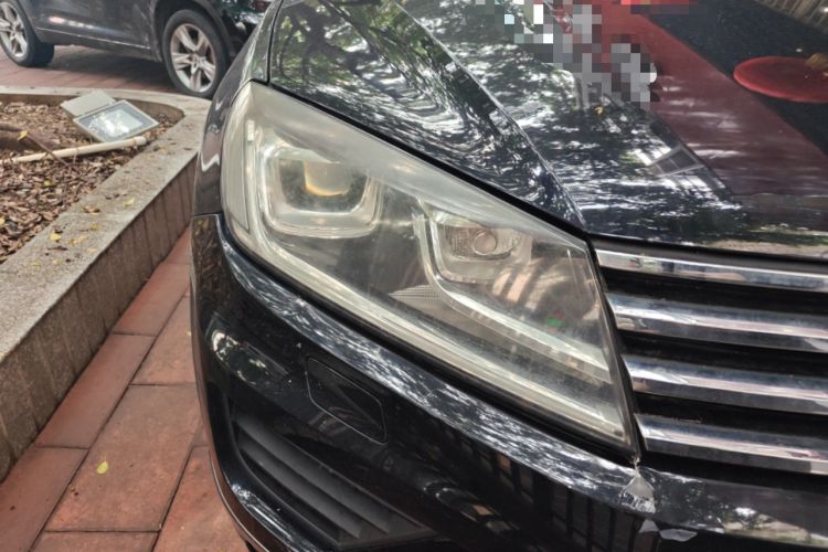 Used Volkswagen Touareg 2016 3.0 TSI Ignis Edition Right Front Headlight