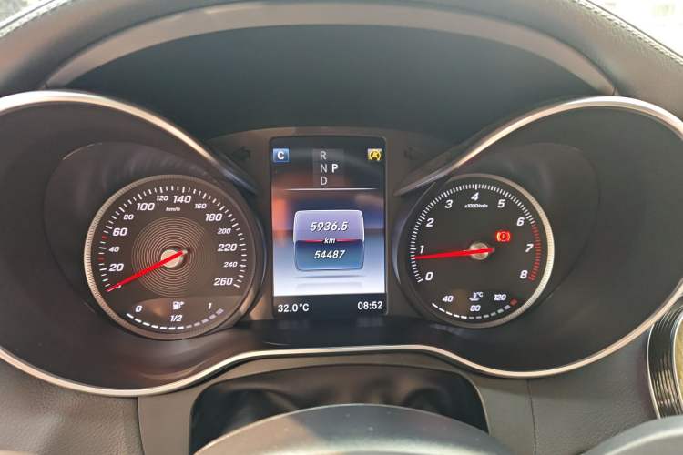 Used Mercedes-Benz GLC Coupe 2017 GLC 260 4MATIC Coupe SUV Instrument Cluster