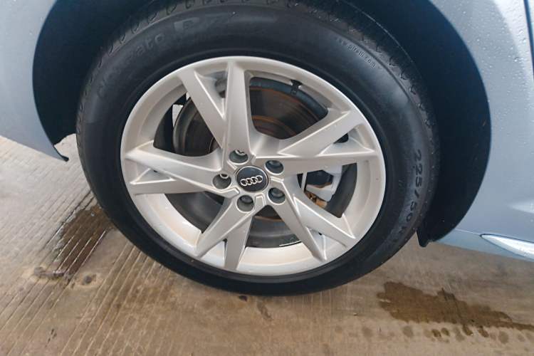 Used Audi A4L 2018 30th Anniversary Edition 40 TFSI Trendy Model
