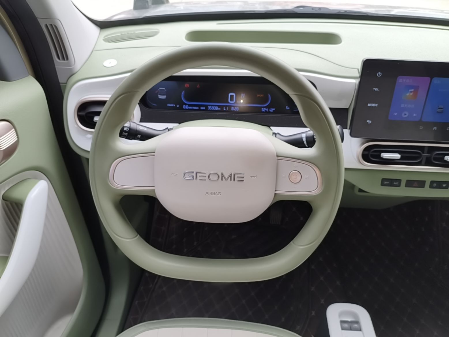 Geely Galaxy Panda 2025 210km Panda Rider — снимка 13