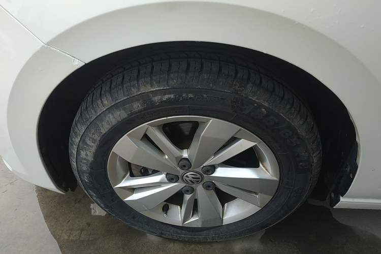 Used Volkswagen Polo 2019 Plus 1.5L Automatic Panoramic Enjoyment Edition Left Front Wheel Hub