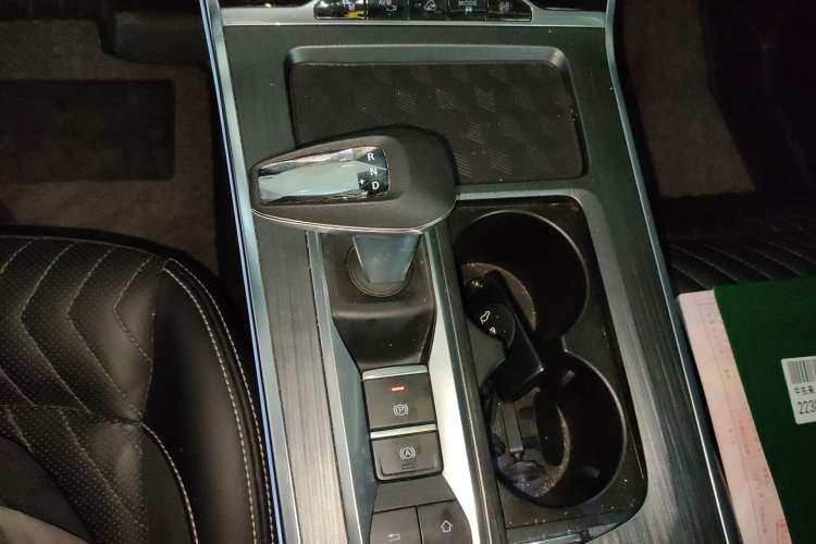 Used EXEED Lingyun 2023 400T Four-Wheel Drive Star Prestige Edition
