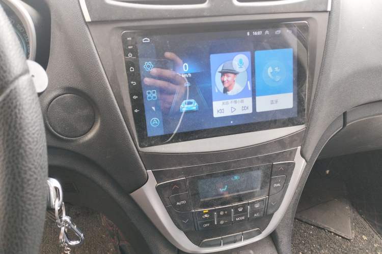 Used GAC Trumpchi GS5 2012 2.0L Manual Two-Wheel Drive Comfort Edition
