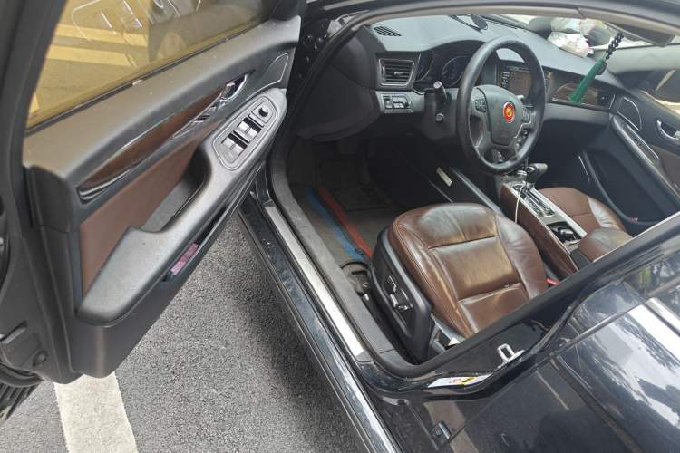 Used Hongqi H7 2015 2.0T Luxury Model