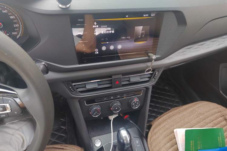 Used Volkswagen Tharu 2021 280TSI Two-Wheel Drive Trend Edition