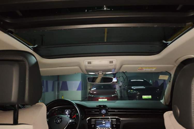 Used Volkswagen Magotan 2018 Facelift 330TSI DSG Luxury Model