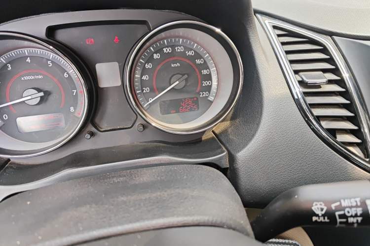 Used Bestune B50 2013 1.6L manual luxury version