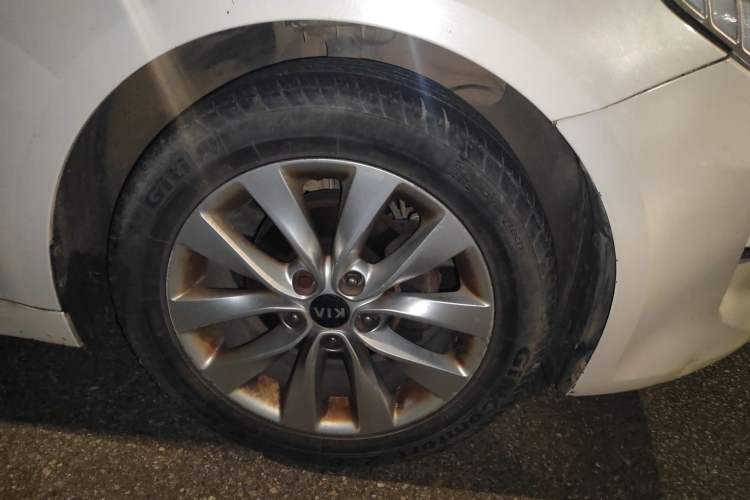 Used Kia K5 2016 2.0L Automatic GL