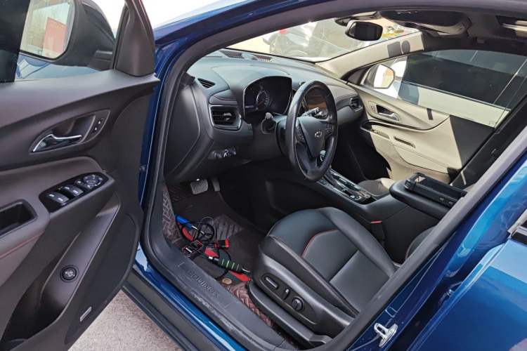 Used Chevrolet Equinox 2022 Mild Hybrid 550T RS Four-Wheel Drive Intelligent Guardian Edition
