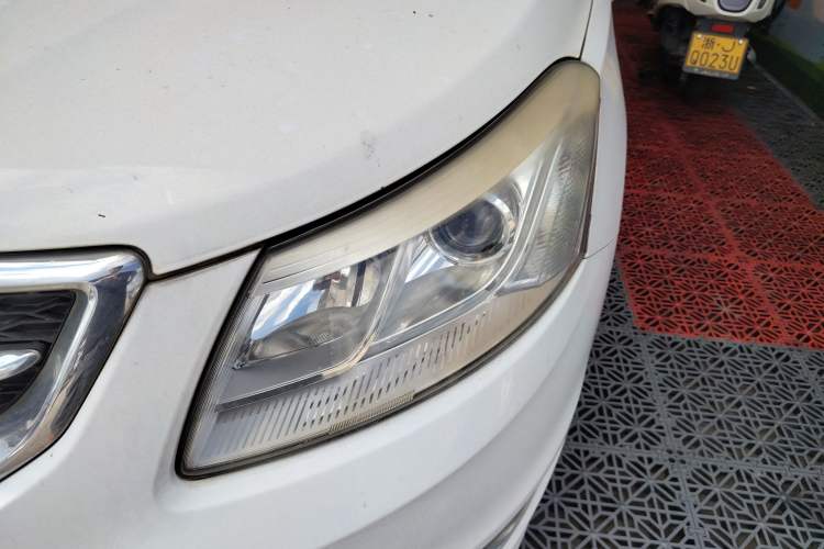 Used Chery E3 2015 1.5L Manual Fashion Model