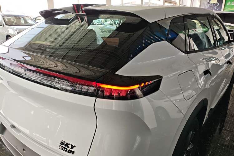 Used Dongfeng Aeolus SKY EV01 2025 530 km AIR Elite Edition