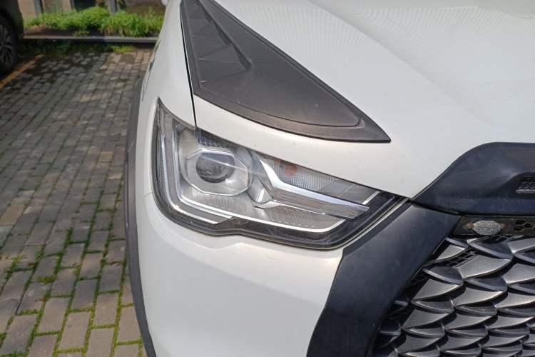 Used Great Wall Poer 2021 2.0T Commercial Version Automatic Diesel 4x4 Elite Long-Box GW4D20M
