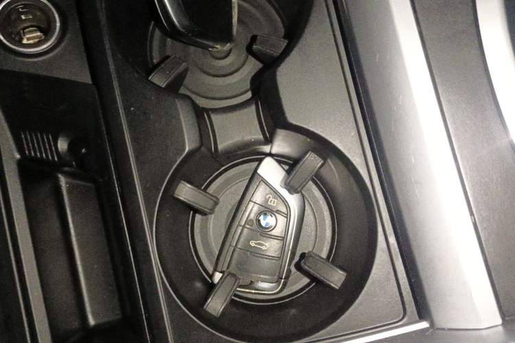 Used BMW X5 2017 xDrive35i Middle East Vehicle Key