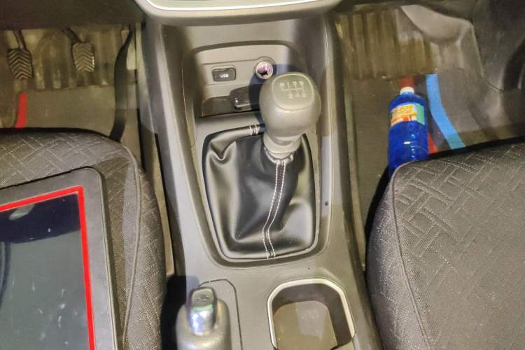 Used Wuling Hongguang S3 2019 1.5L Manual Standard Version China VI Standard
