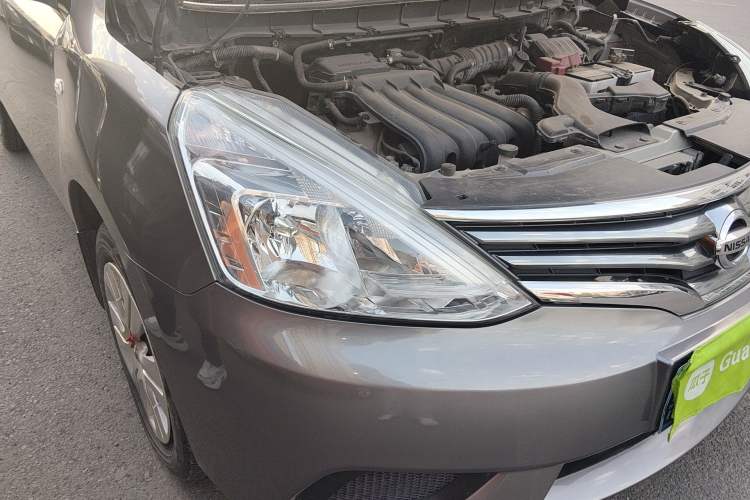 Used Nissan Livina 2015 1.6XE Manual Comfort Edition