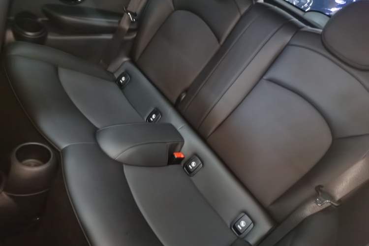 Used MINI MINI 2022 Updated 1.5T COOPER Classic Edition
